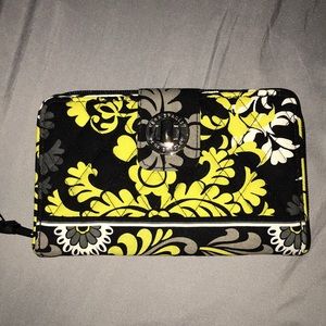 vera bradley wallet